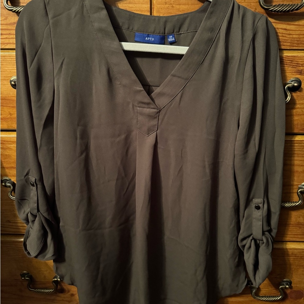 Apt. 9 Forest Green Button Sleeve Blouse